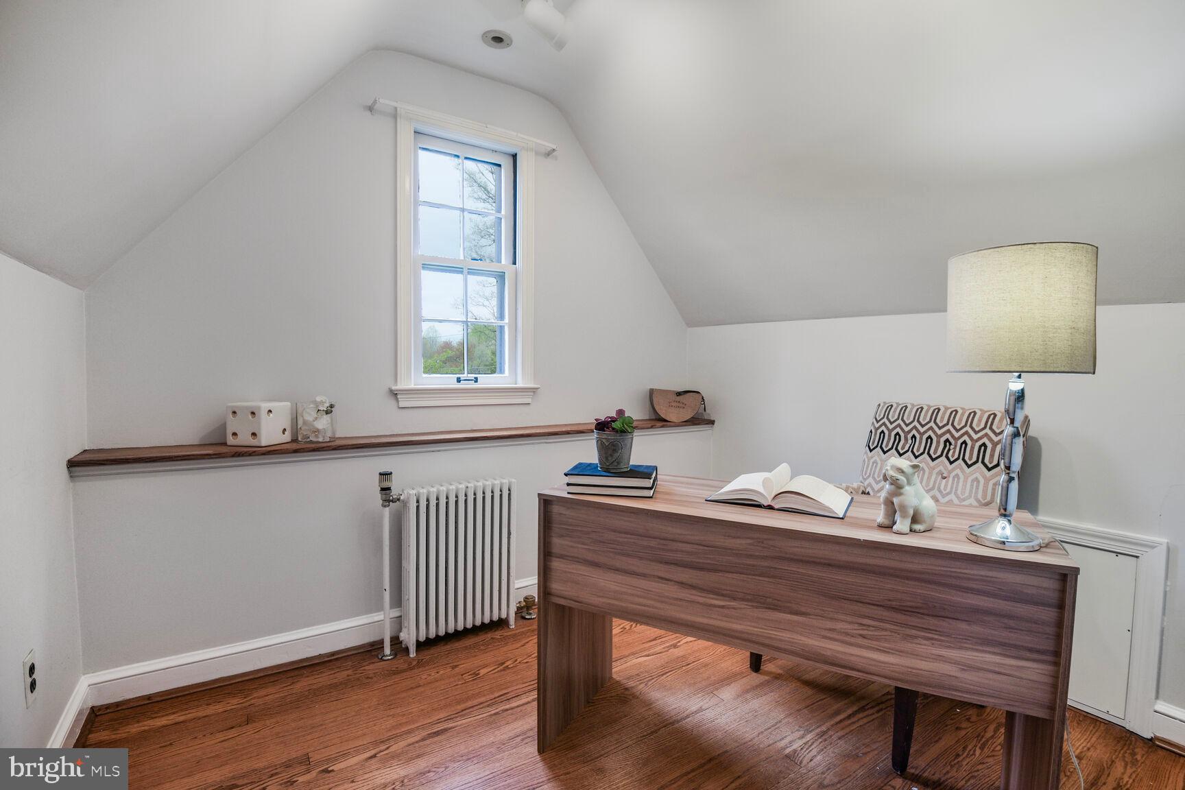 1200 Highland Drive Silver Spring, MD 20910 - Photo 25 of 39 2nd floor office can also be a nursery