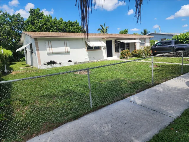 $3,000 | 17200 Northwest 11th Avenue, Miami Gardens, FL 33169
