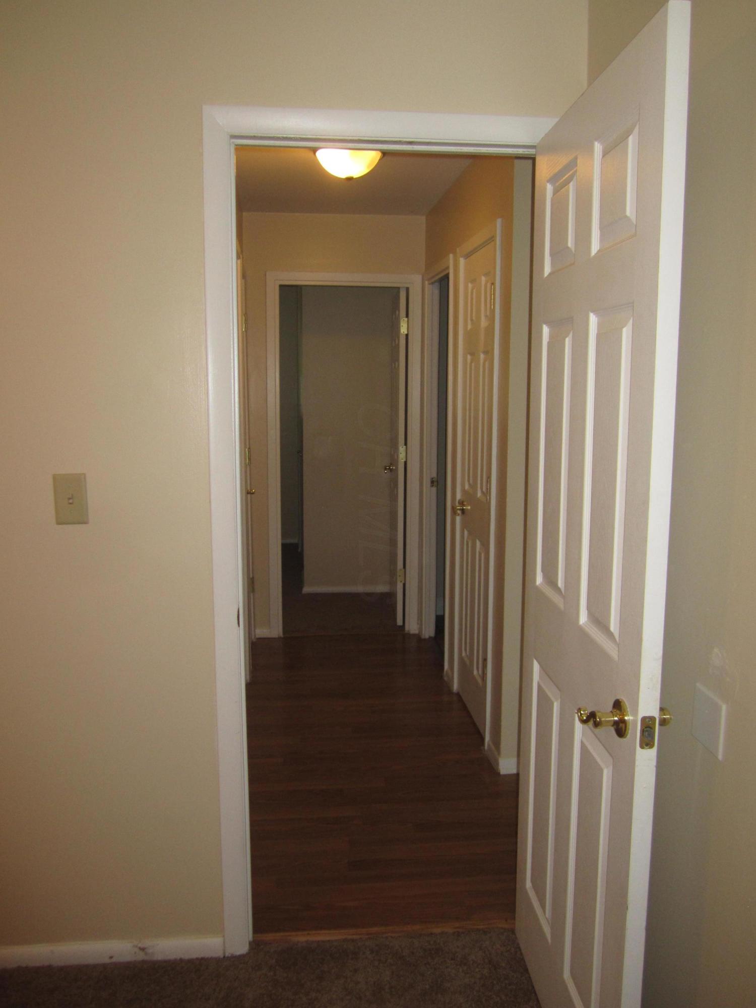 160 Regents Road Columbus, OH 43230 - Photo 16 of 31 Gallery Image 16