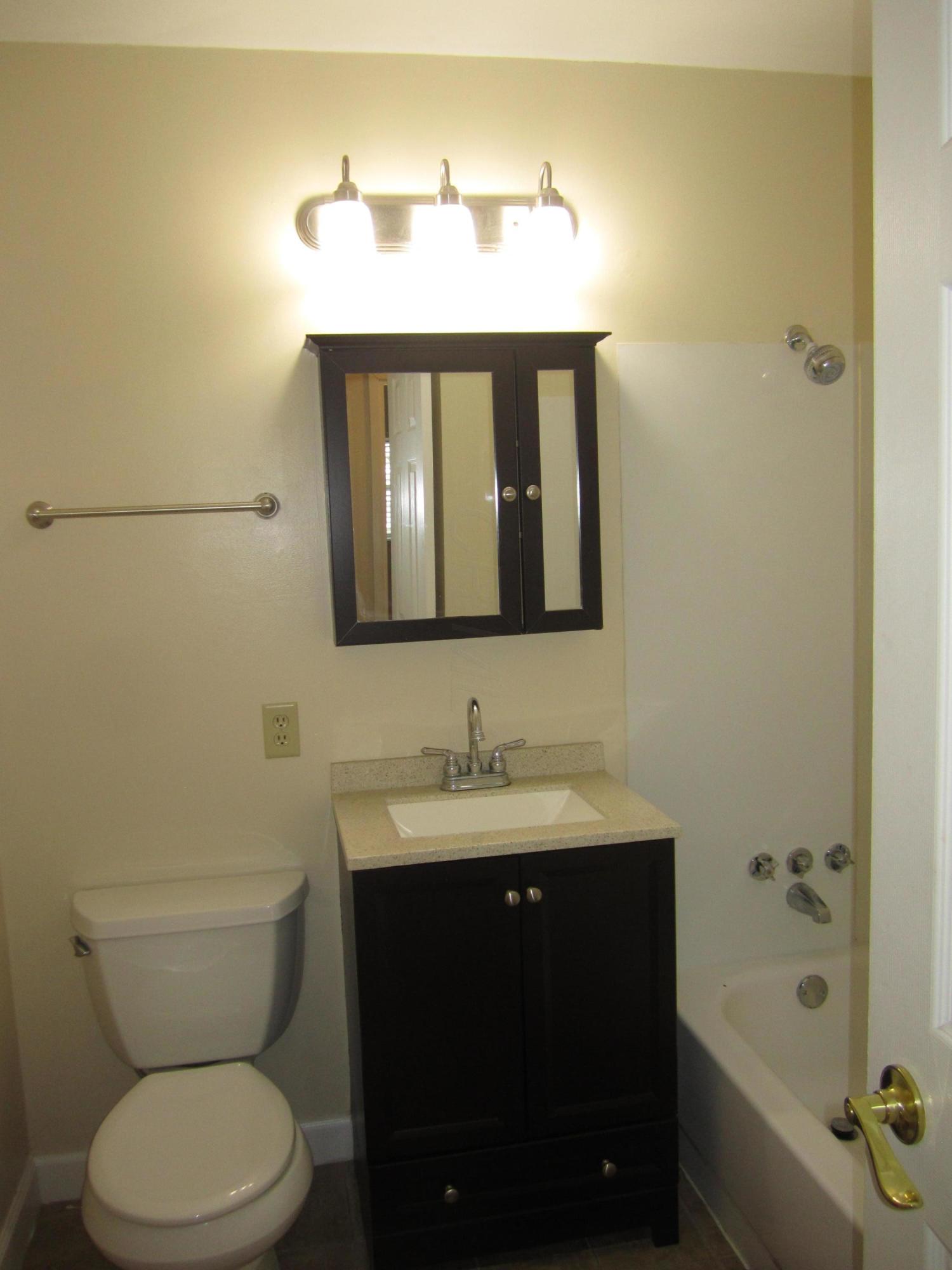 160 Regents Road Columbus, OH 43230 - Photo 17 of 31 Gallery Image 17