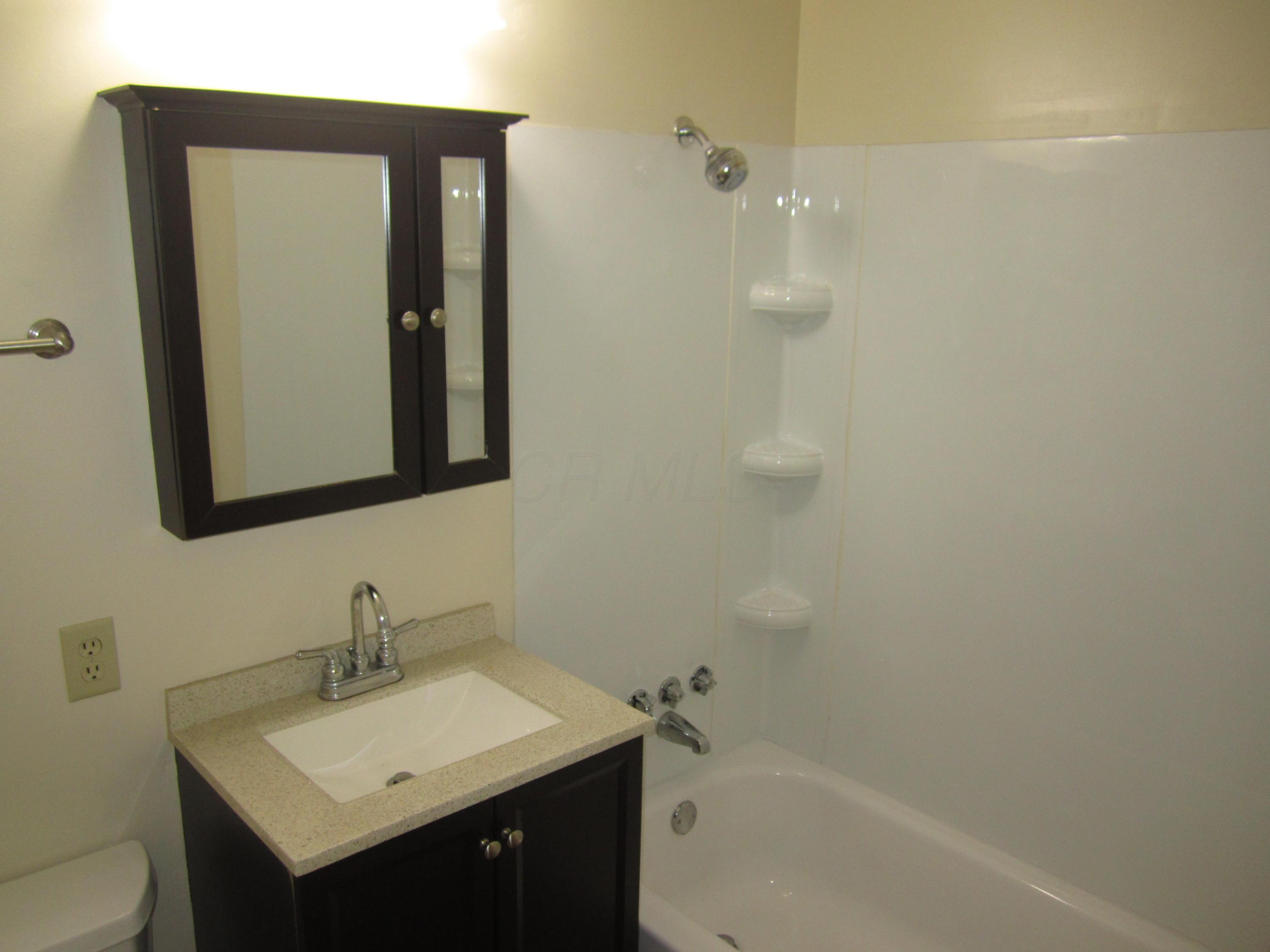 160 Regents Road Columbus, OH 43230 - Photo 18 of 31 Gallery Image 18