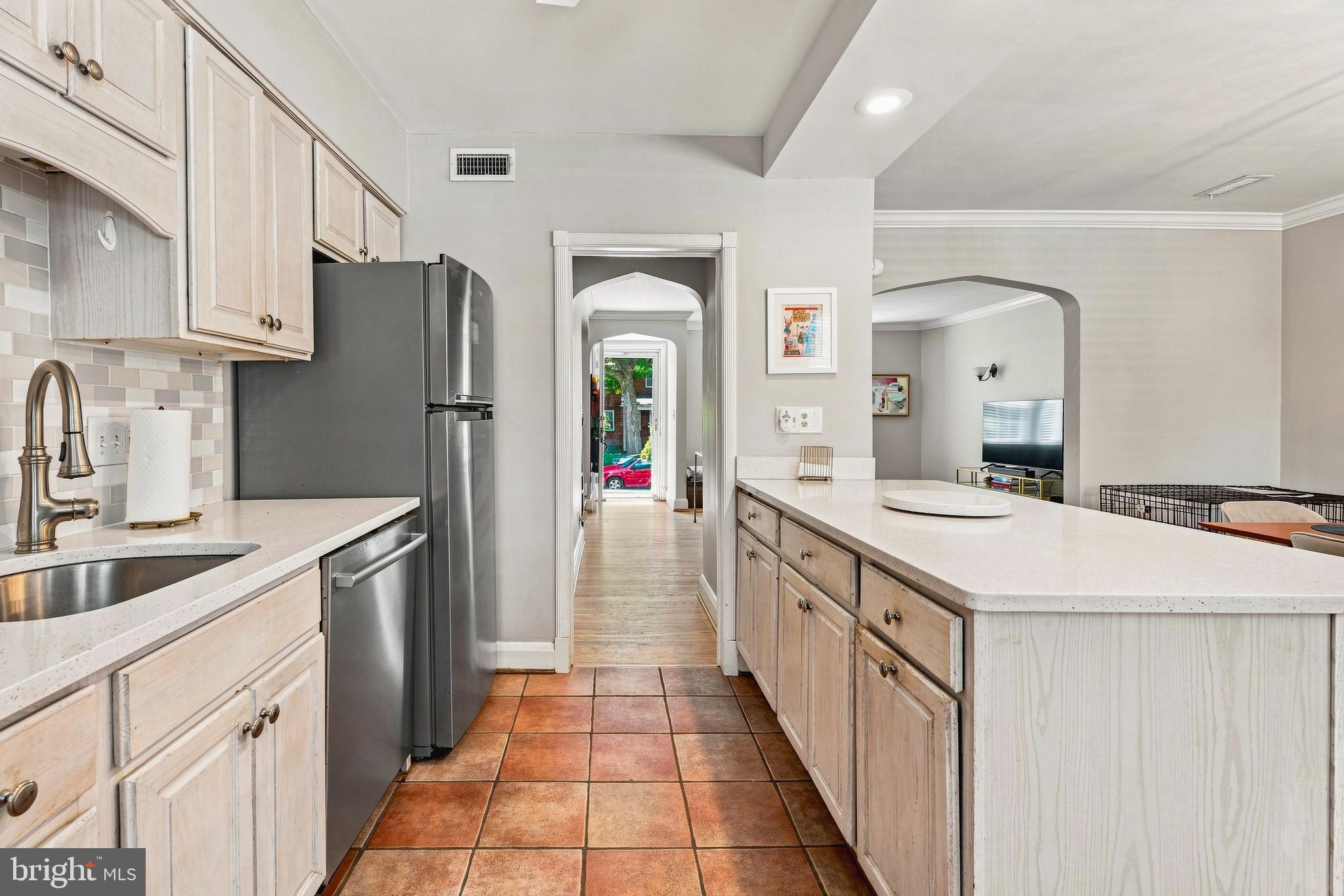 80 Dunkirk Road Baltimore, MD 21212 - Photo 5 of 29 Gallery Image 5