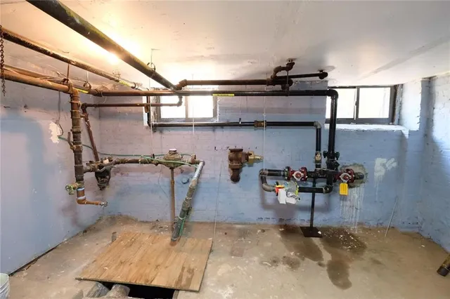 $2,880,000 | 1096 Ocean Avenue | Midwood Park