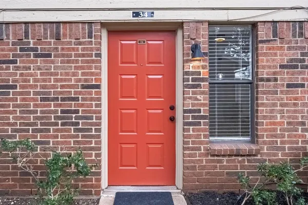 $1,995 | 2240 Tarpley Road, Unit 34, Carrollton, TX 75006