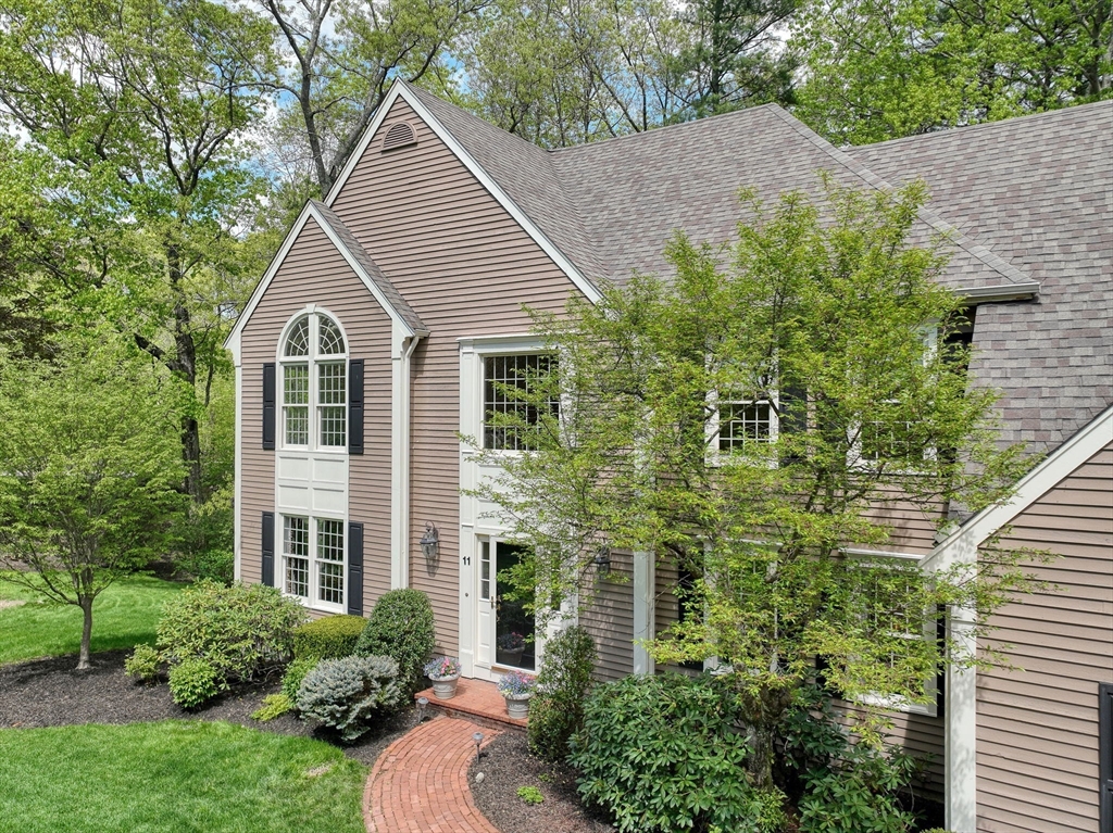 11 Edgehill Road Hopkinton, MA 01748 - Photo 1 of 41 Gallery Image 1