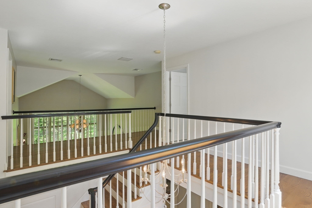 11 Edgehill Road Hopkinton, MA 01748 - Photo 20 of 41 Gallery Image 20