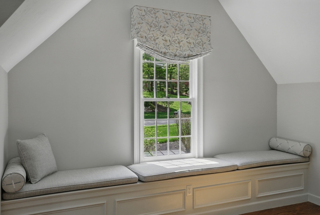 11 Edgehill Road Hopkinton, MA 01748 - Photo 23 of 41 Gallery Image 23