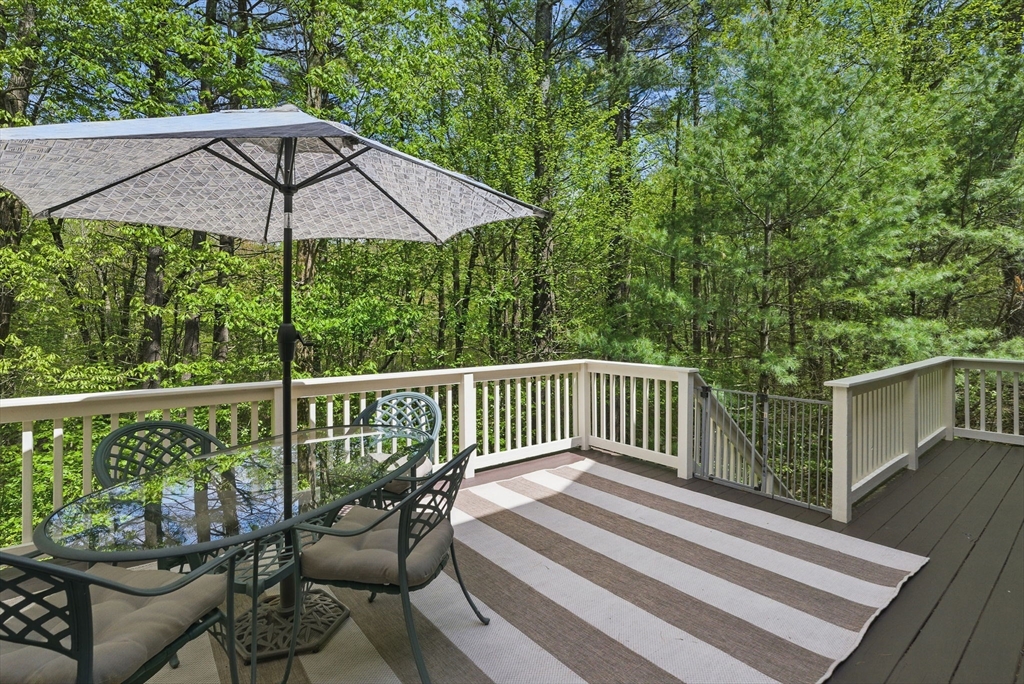 11 Edgehill Road Hopkinton, MA 01748 - Photo 4 of 41 Gallery Image 4