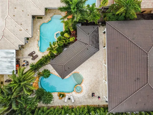 $2,400,000 | 8200 Northwest 163rd Street, Miami Lakes, FL 33016