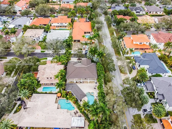 $2,400,000 | 8200 Northwest 163rd Street, Miami Lakes, FL 33016