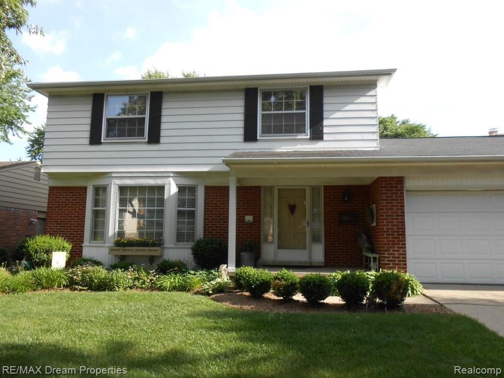 1641 Nantucket Road Plymouth, MI 48170 - Photo 1 of 27 DSCN1308.jpg
