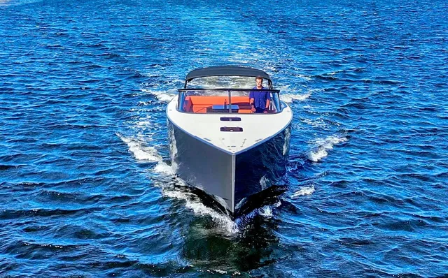 $3,150,000 | 30 Isle Of Venice Drive, Unit PH3, Fort Lauderdale, FL 33301