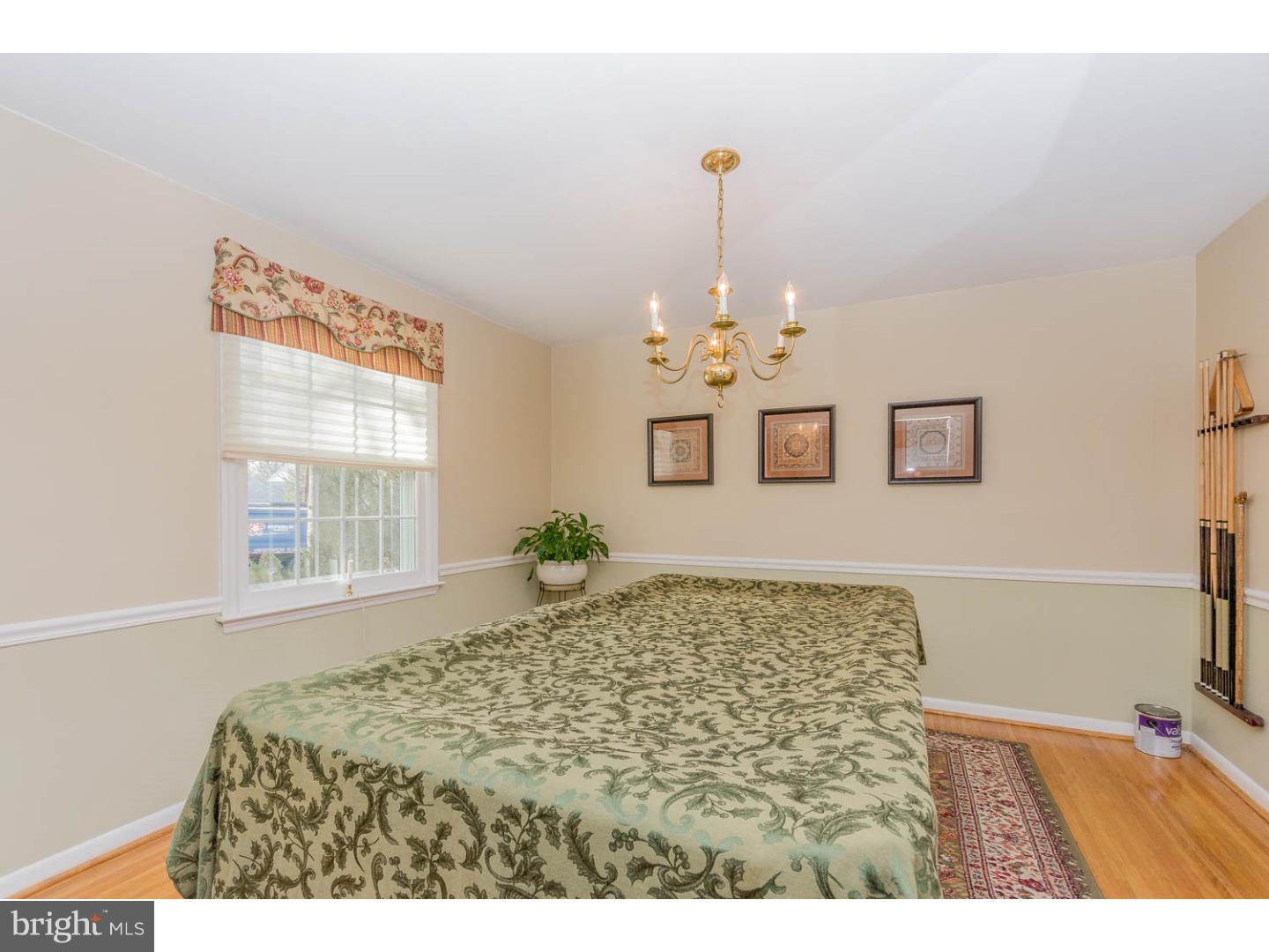 182 Pearl Croft Road Cherry Hill, NJ 08034 - Photo 13 of 25 Gallery Image 13