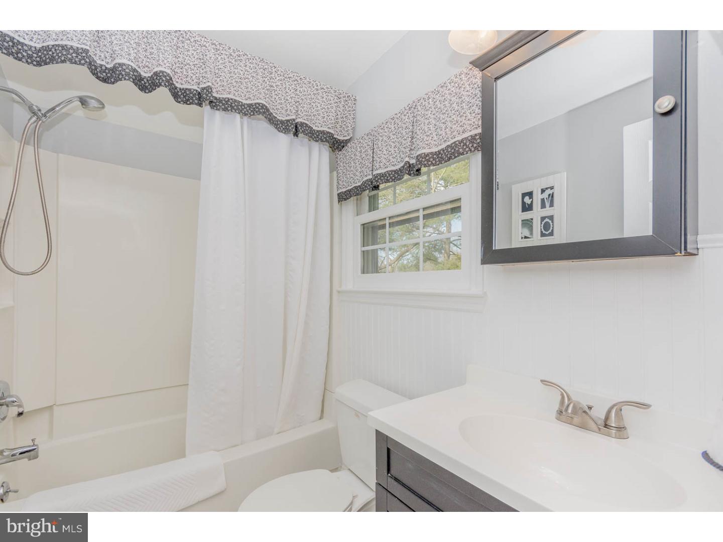 182 Pearl Croft Road Cherry Hill, NJ 08034 - Photo 19 of 25 Gallery Image 19