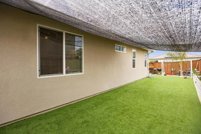 $870,000 | 2070 Camden Street, Hollister, CA 95023