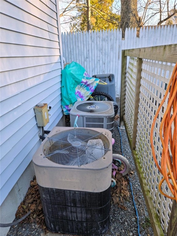 46 Seton Street Providence, RI 02909 - Photo 27 of 30