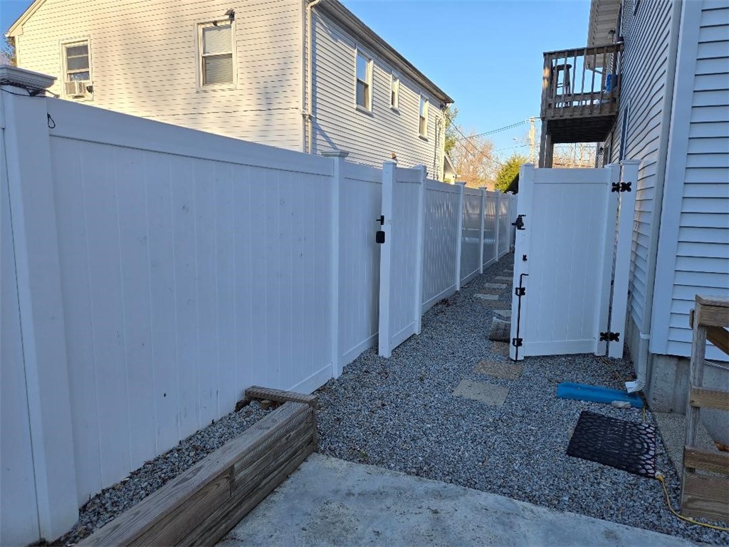 46 Seton Street Providence, RI 02909 - Photo 28 of 30