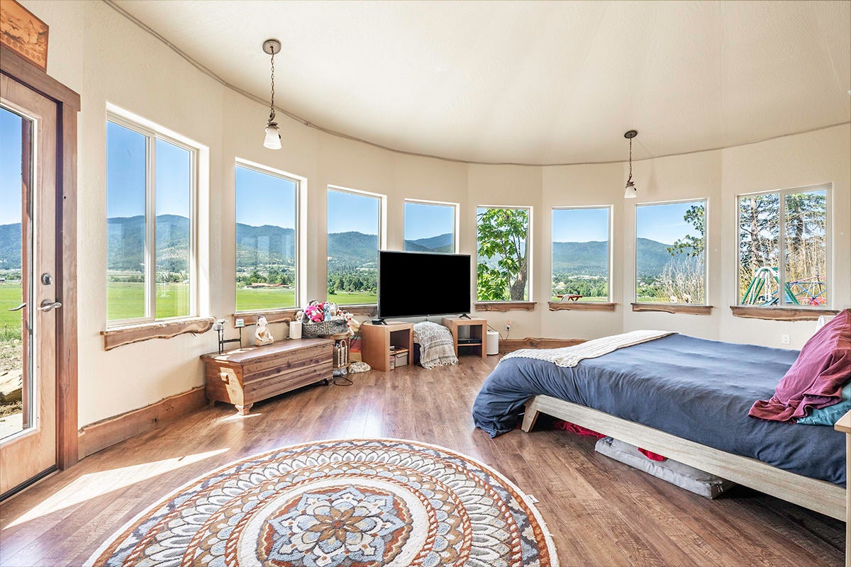500 Emigrant Creek Road Ashland, OR 97520 - Photo 21 of 26 DSC07075-HDR