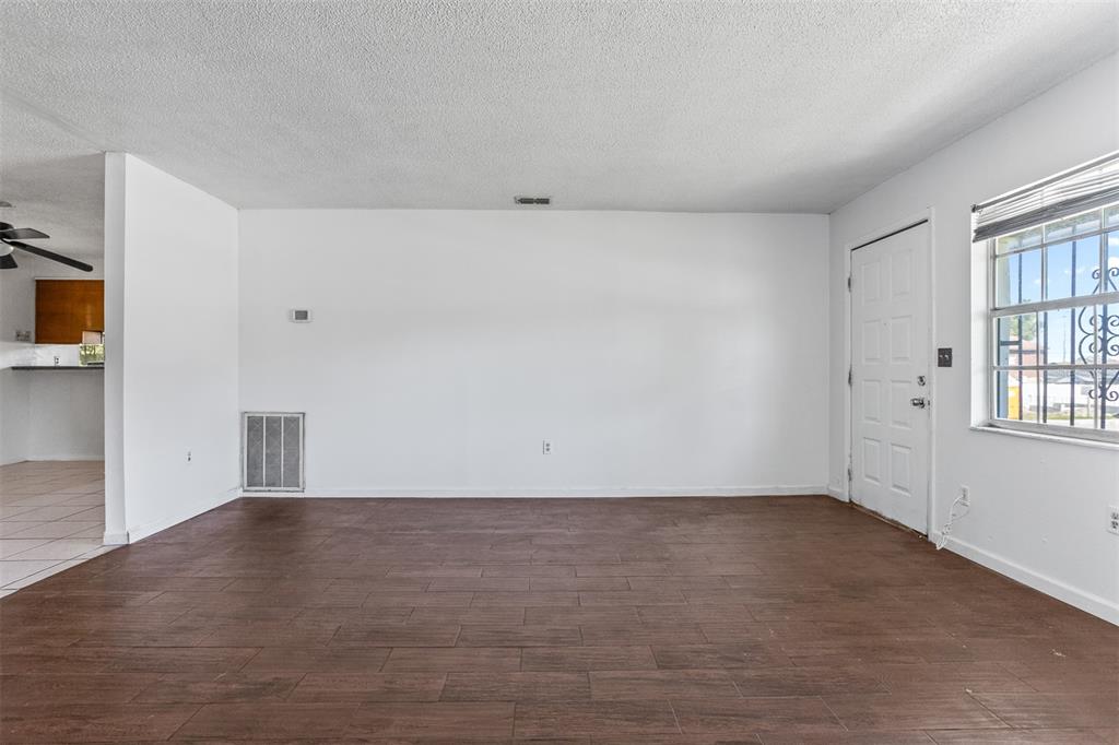 1550 Wright Drive Lakeland, FL 33805 - Photo 15 of 27