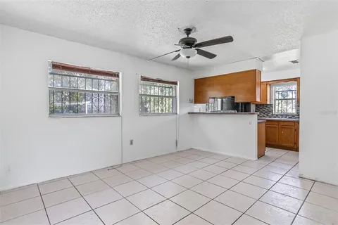 $228,500 | 1550 Wright Drive, Lakeland, FL 33805