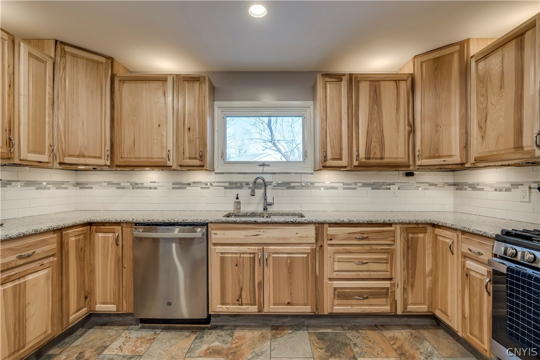 32546 Belile Road Philadelphia, NY 13673 - Photo 15 of 47