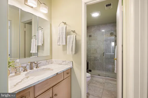 $279,900 | 24B West Bluebell Lane, Mount Laurel, NJ 08054