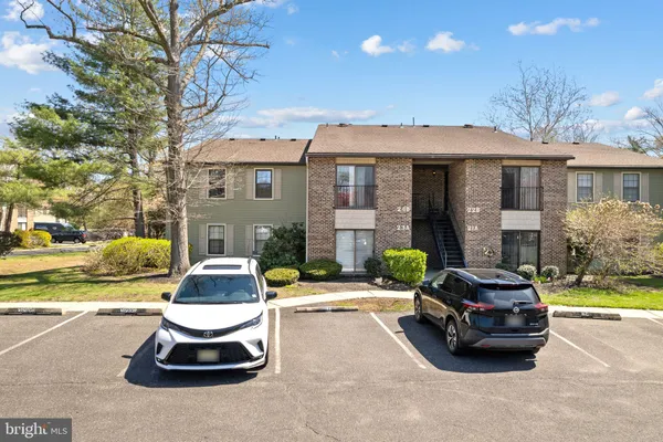 $279,900 | 24B West Bluebell Lane, Mount Laurel, NJ 08054