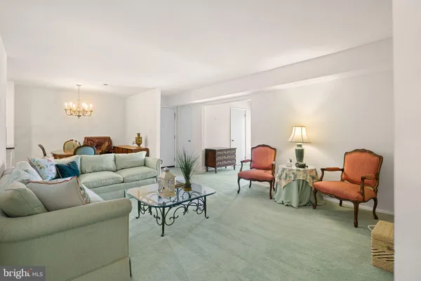 $279,900 | 24B West Bluebell Lane, Mount Laurel, NJ 08054