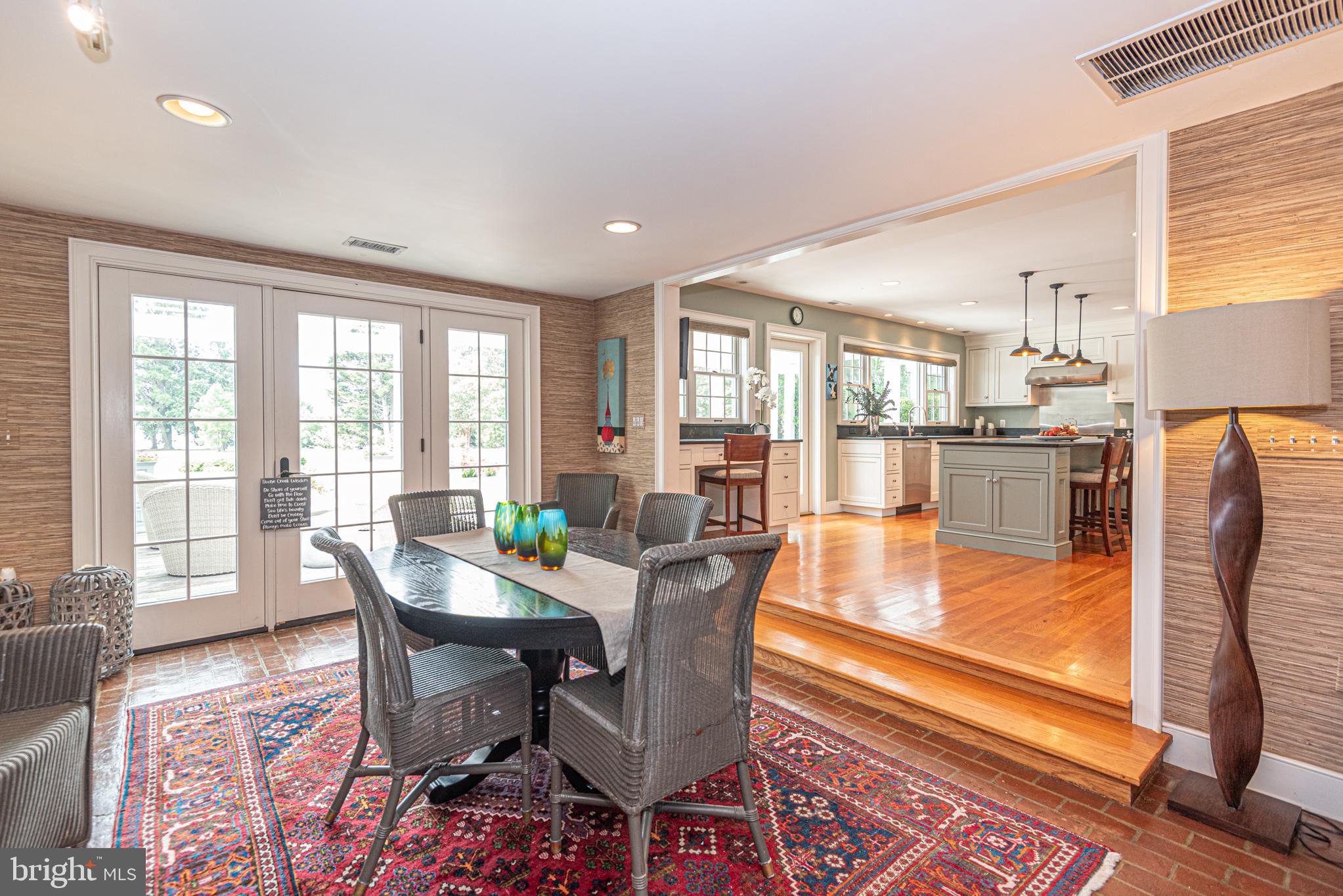 4500 Boone Creek Road Oxford, MD 21654 - Photo 11 of 133 Living room