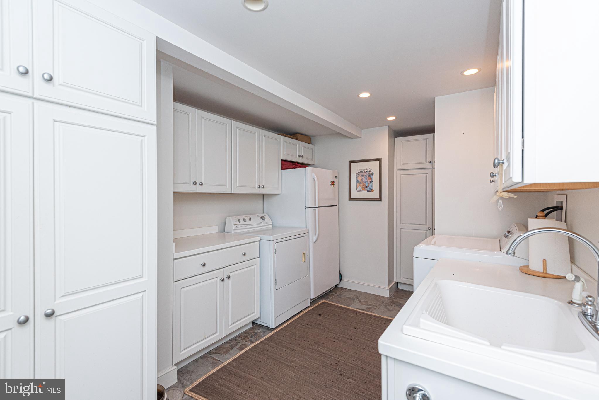 4500 Boone Creek Road Oxford, MD 21654 - Photo 27 of 133 Laundry room