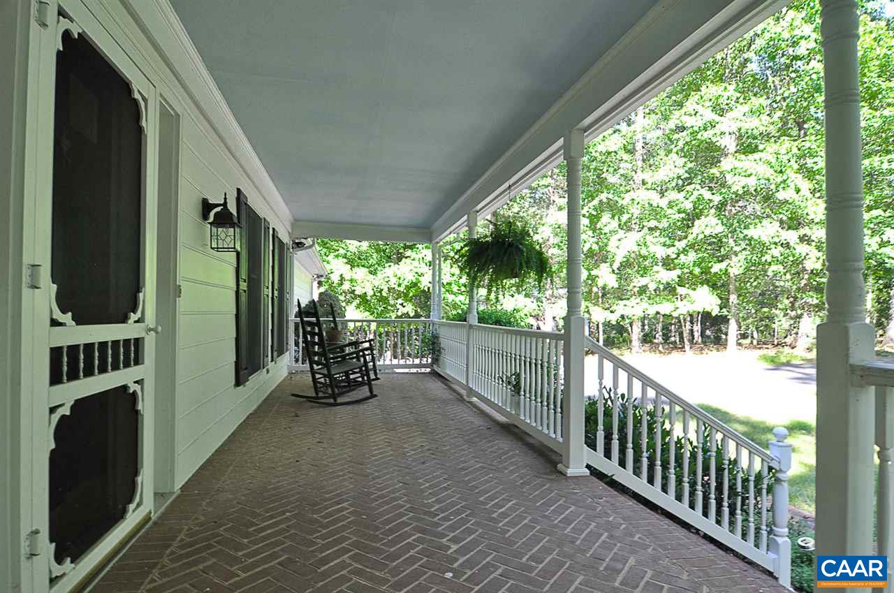 2424 Thrush Road Charlottesville, VA 22901 - Photo 6 of 25 a view of a porch