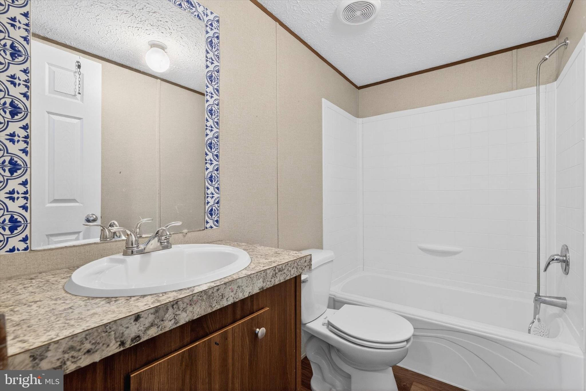 4550 Bull Road, Unit 27 Dover, PA 17315 - Photo 12 of 22 Gallery Image 12