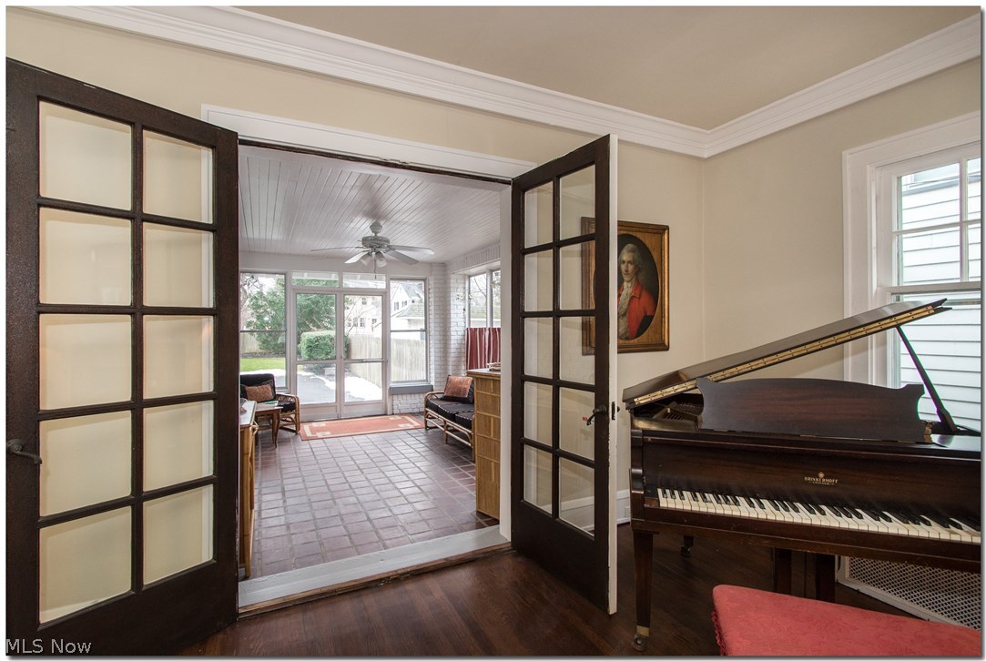 2916 Edgehill Road Cleveland, OH 44118 - Photo 6 of 30 Gallery Image 6