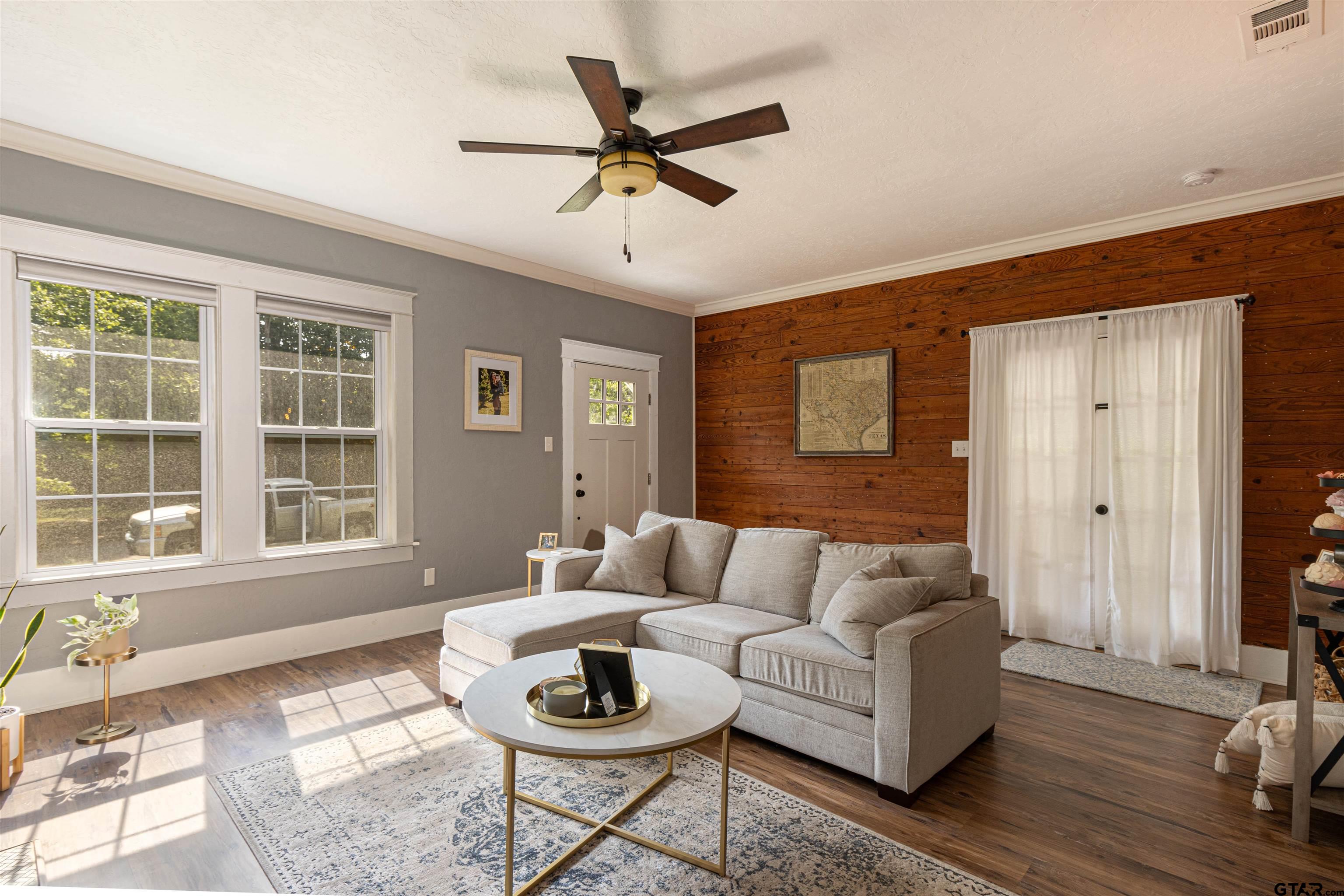 316 Polk Street Gilmer, TX 75644 - Photo 9 of 28