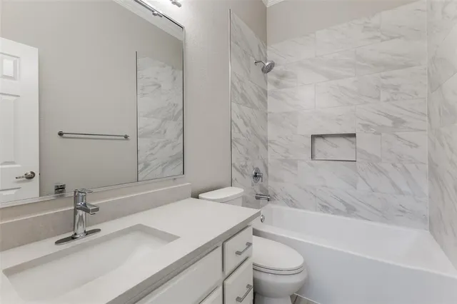 $429,900 | 2800 Saratoga Drive, Rockwall, TX 75087