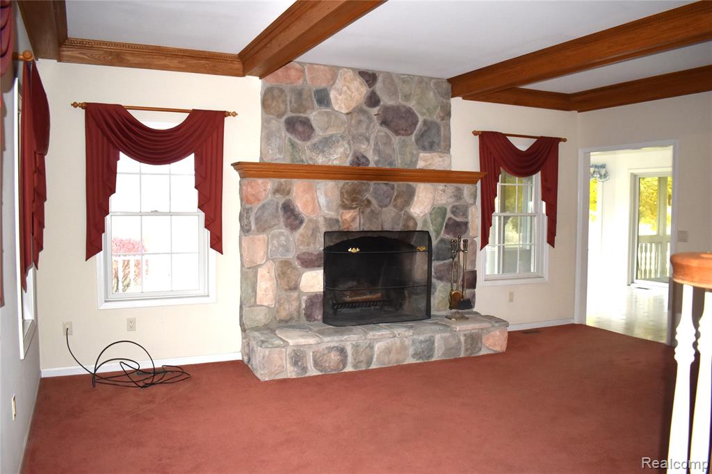 9701 Roberts Road Gregory, MI 48137 - Photo 4 of 39