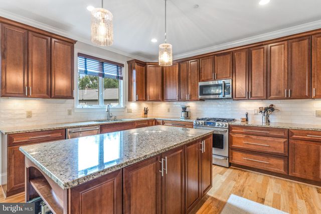 $1,150,000 | 3102 Decatur Avenue, Kensington, MD 20895