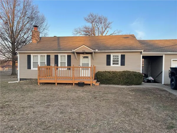 $199,900 | 305 Wilson Boulevard, Richmond, MO 64085