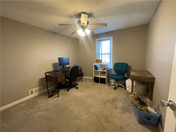 $199,900 | 305 Wilson Boulevard, Richmond, MO 64085