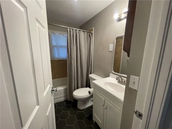 $199,900 | 305 Wilson Boulevard, Richmond, MO 64085