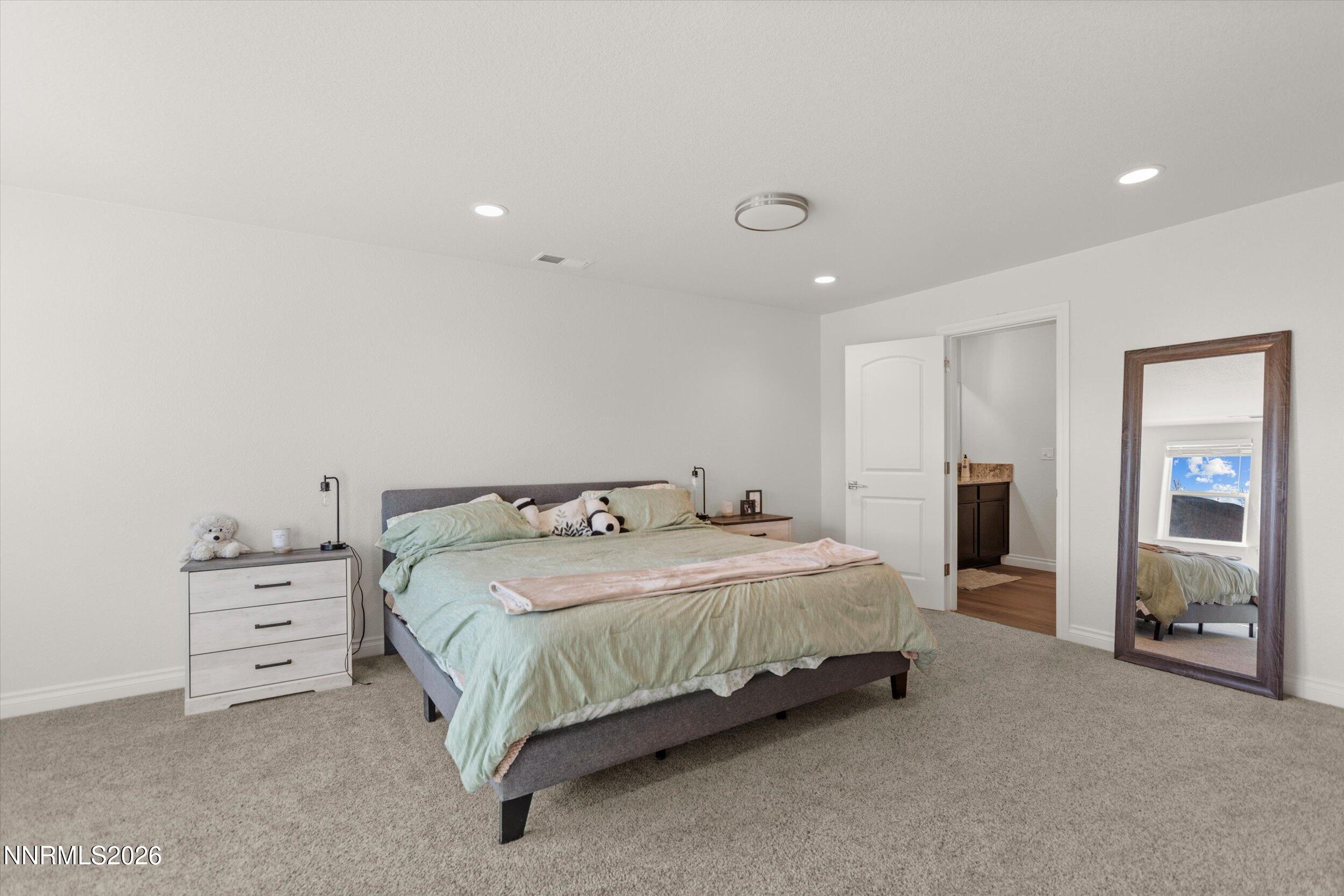 18661 Village Center Drive Reno, NV 89508 - Photo 11 of 32 10-0Y7A3183
