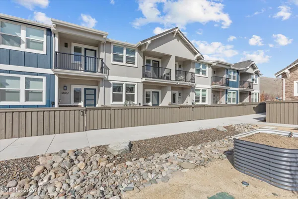 $420,000 | 18661 Village Center Drive, Reno, NV 89508