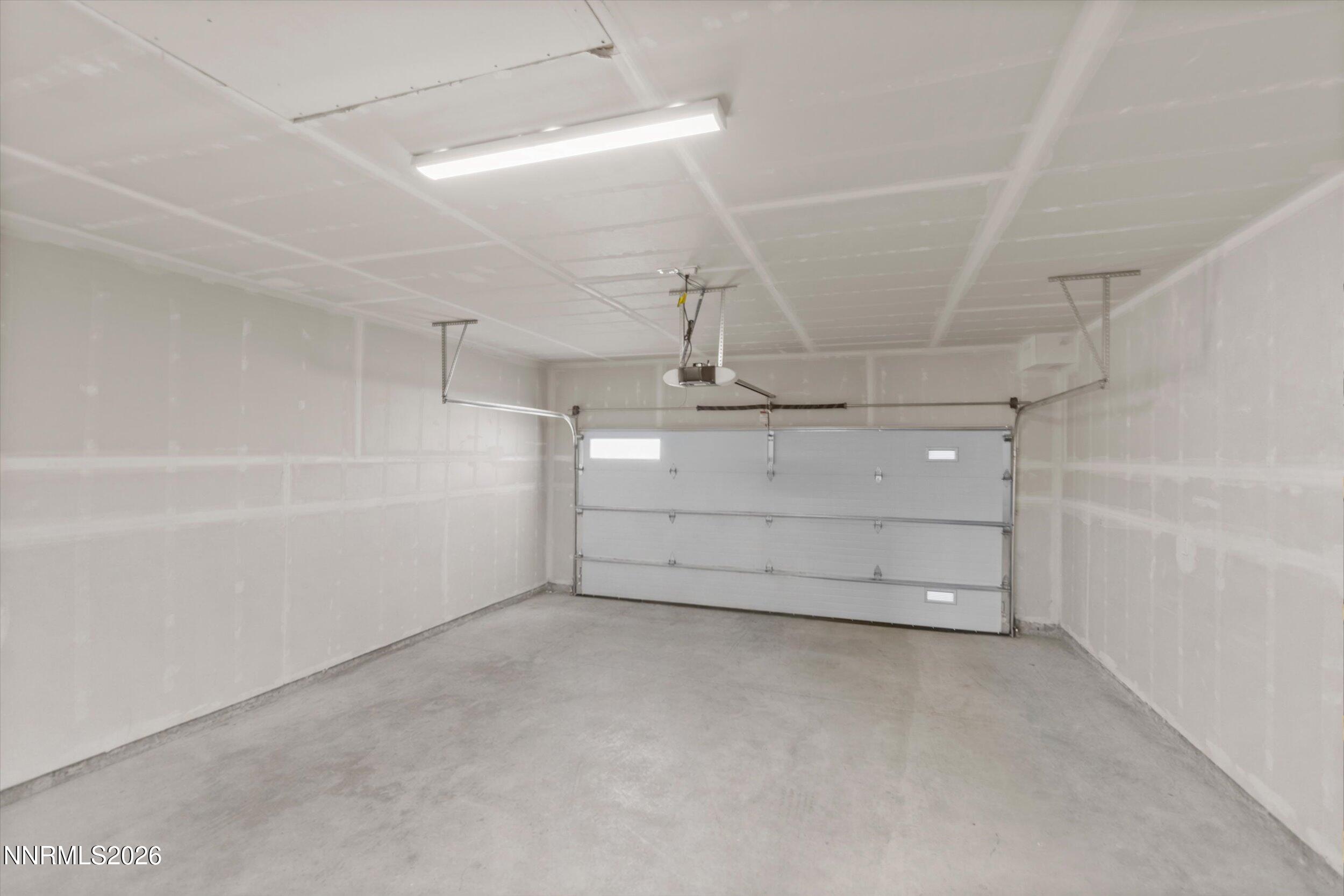 18661 Village Center Drive Reno, NV 89508 - Photo 8 of 32 06-0Y7A3171