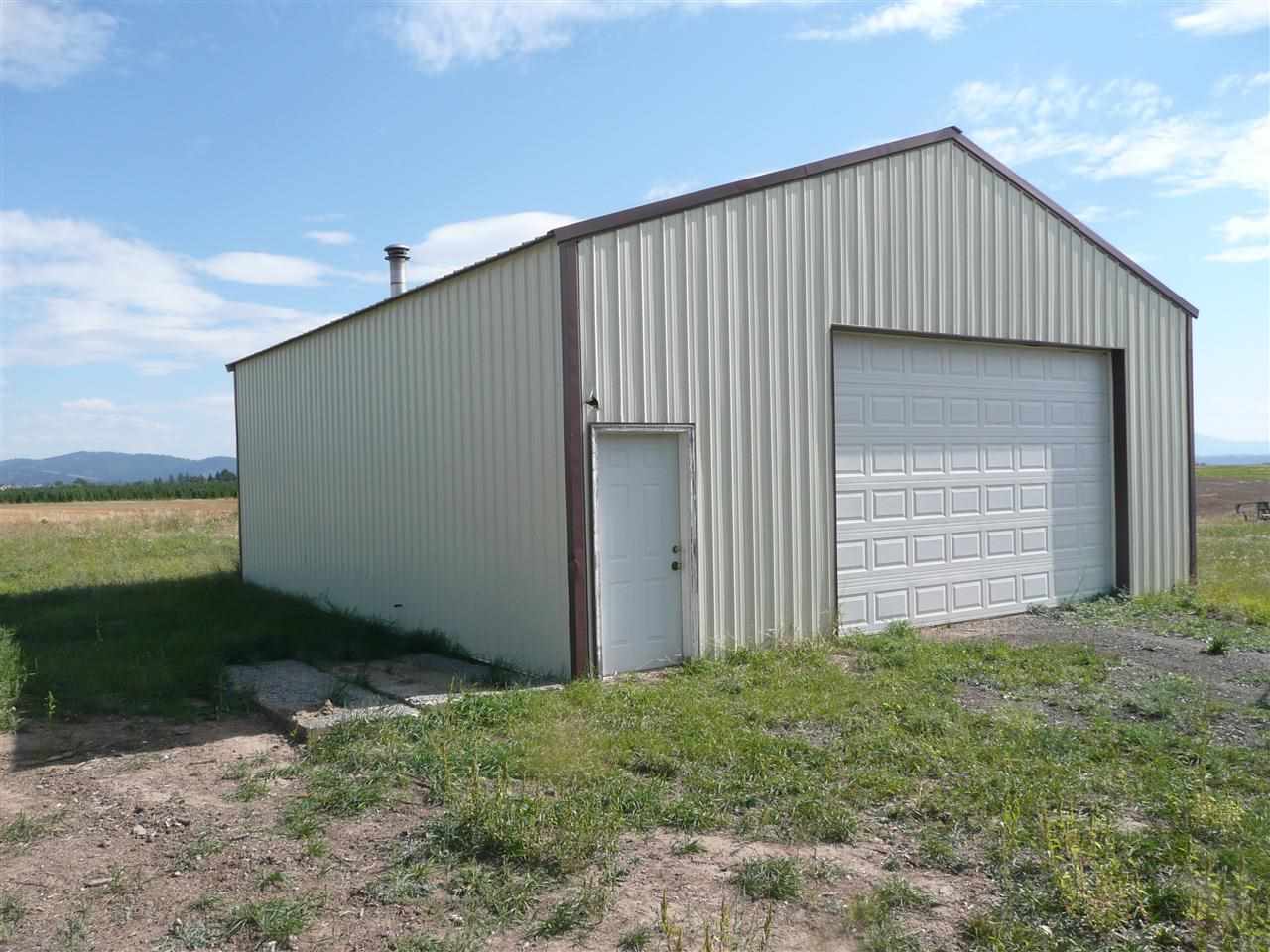 17927 North Greenbluff Road Colbert, WA 99005 - Photo 10 of 18