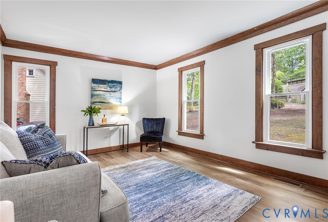 3121 Quail Hill Drive Midlothian, VA 23112 - Photo 2 of 37 a living room with furniture and a window