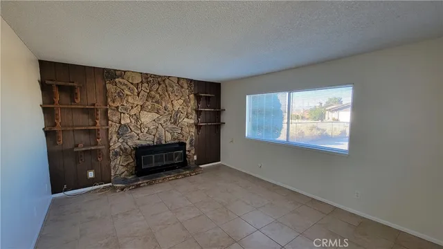 $1,975 | 8306 Quezon Avenue, California City, CA 93505