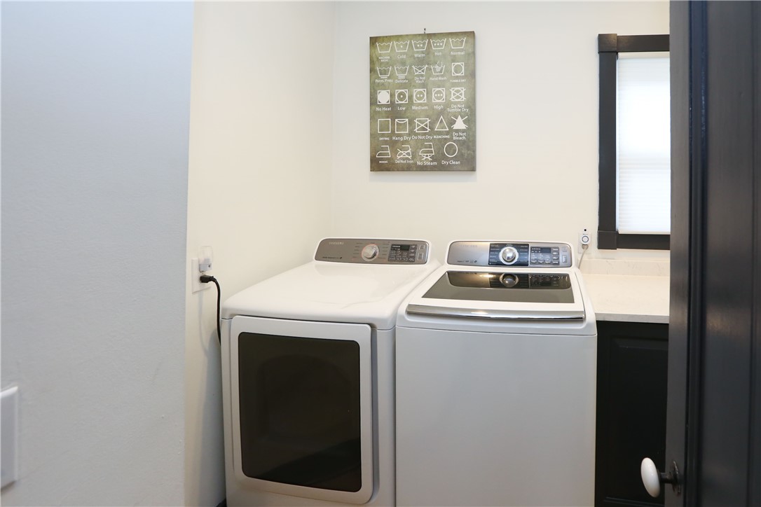 27 Rowley Street Rochester, NY 14607 - Photo 17 of 50