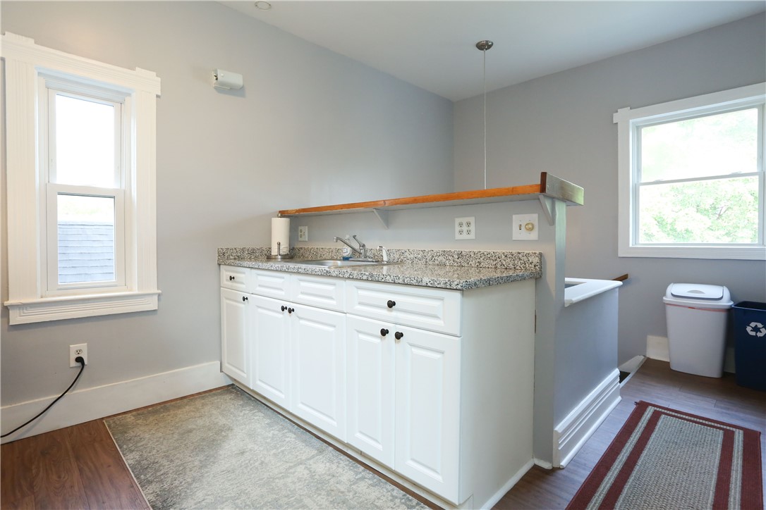 27 Rowley Street Rochester, NY 14607 - Photo 41 of 50