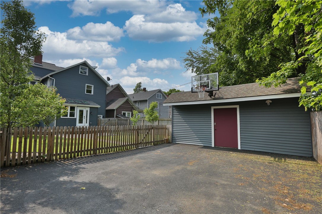 27 Rowley Street Rochester, NY 14607 - Photo 49 of 50