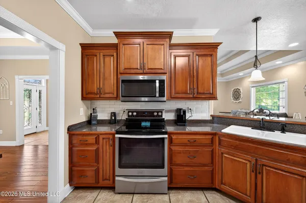 $535,000 | 6819 Pinetop Road, Lucedale, MS 39452